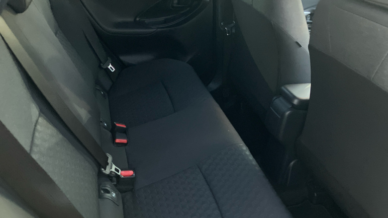 Toyota Yaris 1.5 Hybrid Design 5dr CVT Hybrid Hatchback